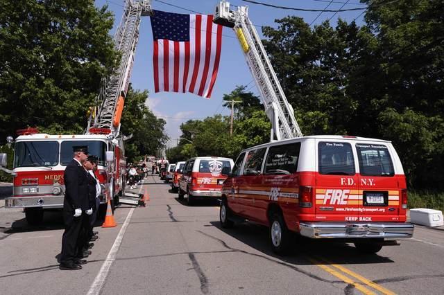 2009-08-19 390 FF Paul Wahola Funeral